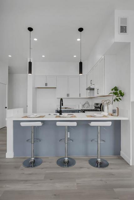 889 McLellan Drive, South San Francisco CA: https://media.crmls.org/mediaz/5492b38a-c6d6-4e83-892c-c07609b69706.jpg