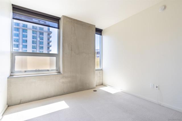 321 10th ave, San Diego CA: https://media.crmls.org/mediaz/5492b747-474a-4de2-8f21-b85f17db348d.jpg