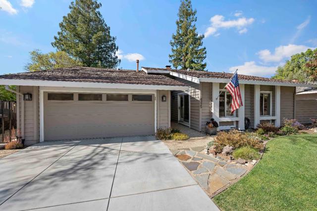 8325 Pinotage Court, San Jose CA: https://media.crmls.org/mediaz/5492cd57-7be3-443d-8bef-c063a49bd192.jpg