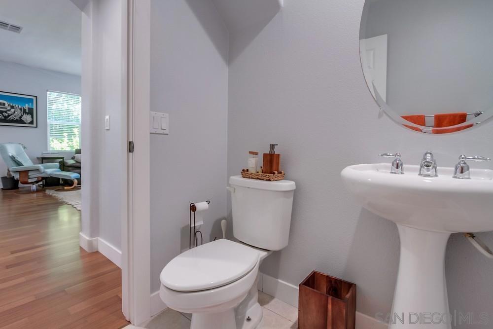 MLS #250026575SD img 20