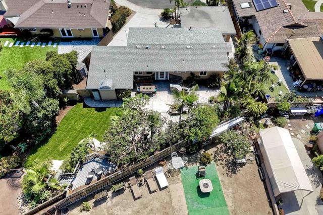 7912 Blue Jay Place, San Diego CA: https://media.crmls.org/mediaz/54968e28-a13f-4851-9a0d-f60b0d12af8c.jpg