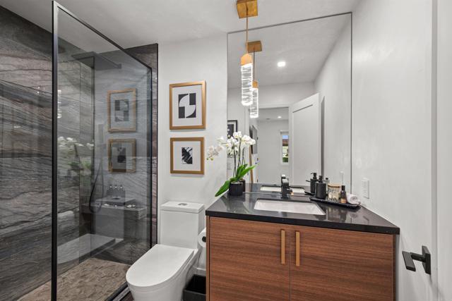 Detail Gallery Image 17 of 43 For 746 Eastshore #106,  Chula Vista,  CA 91913 - 2 Beds | 2 Baths