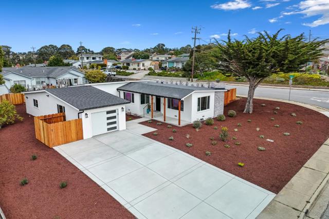 1585 Ord Grove Avenue, Seaside CA: https://media.crmls.org/mediaz/54978d5f-1503-4568-b574-2dc8bab92ecf.jpg