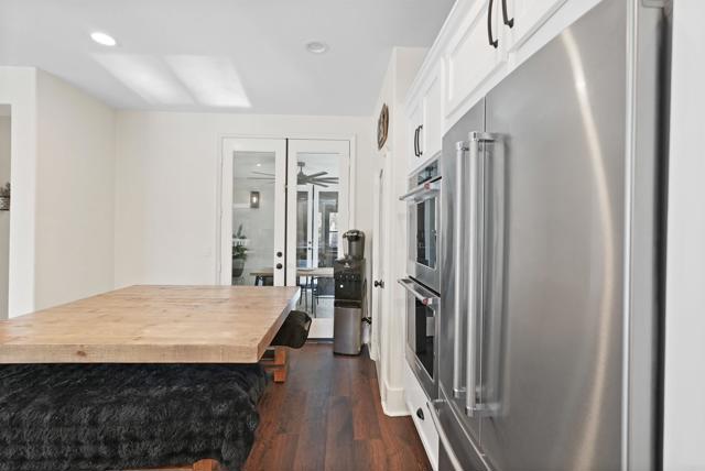 Detail Gallery Image 10 of 72 For 25351 Forest St, Corona,  CA 92883 - 5 Beds | 5 Baths