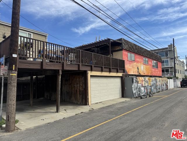 9 19th Avenue photo 2