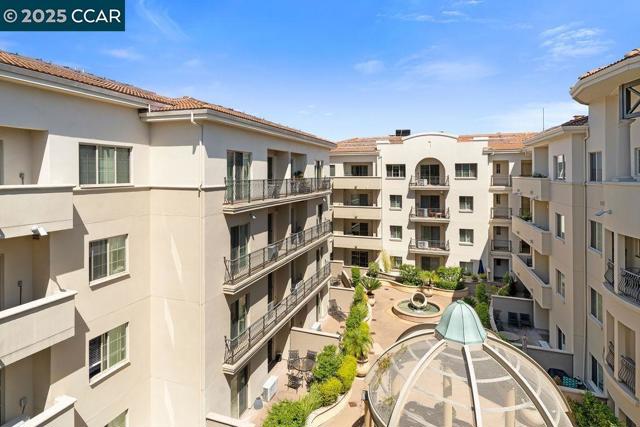 1315 Alma Ave, Walnut Creek CA: https://media.crmls.org/mediaz/549b448e-294e-4efc-b60b-c504badfecbd.jpg