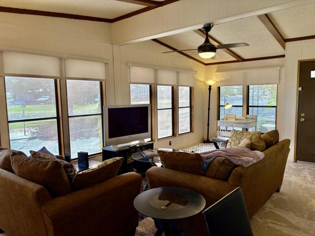 74711 Dillon Road, Desert Hot Springs CA: https://media.crmls.org/mediaz/549b67ce-412c-44be-a110-46db6fcd8a12.jpg