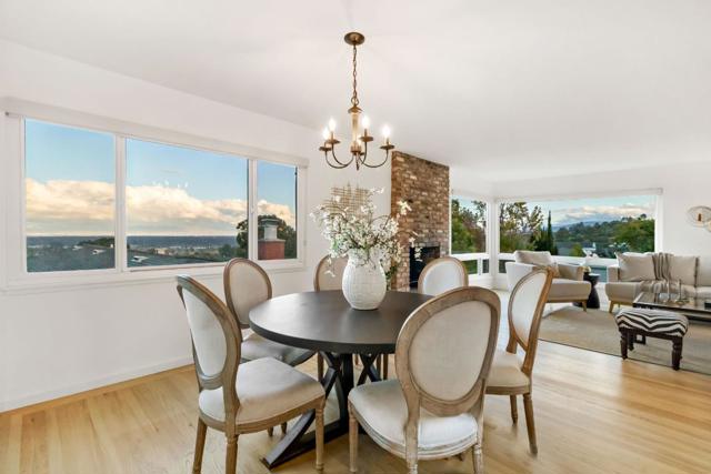 3848 Vineyard Drive, Redwood City CA: https://media.crmls.org/mediaz/549b694b-be59-46f1-a1a4-46c366ecb0dd.jpg