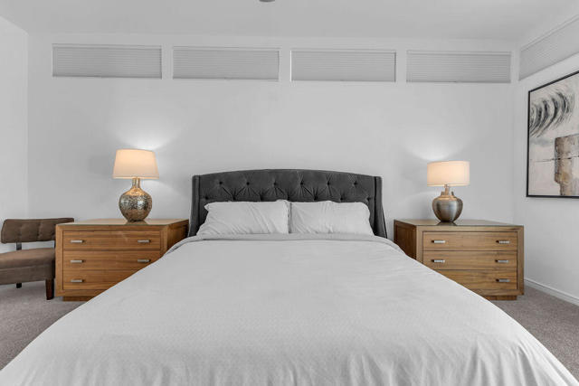 350 Goleta Way, Palm Springs CA: https://media.crmls.org/mediaz/549b8b5a-2cce-4866-a0ba-a16102ec2a68.jpg