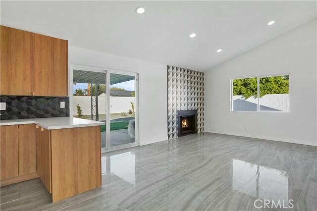 2802 E Venetia Road, Palm Springs CA: https://media.crmls.org/mediaz/549c3e9f-6981-4c3e-b46c-5d7c53dcb67e.jpg