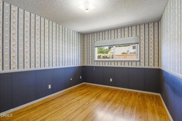 Detail Gallery Image 23 of 37 For 205 Bluefield Ave, Newbury Park,  CA 91320 - 3 Beds | 2/1 Baths