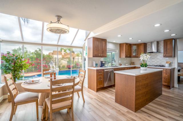 18037 Saponi Ct, San Diego CA: https://media.crmls.org/mediaz/549d5602-d268-4768-85b2-b9e0eb38e256.jpg