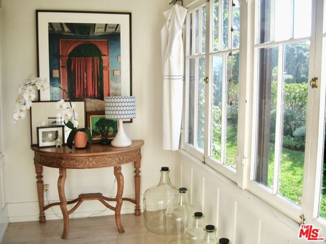 308 Windward Avenue photo 4