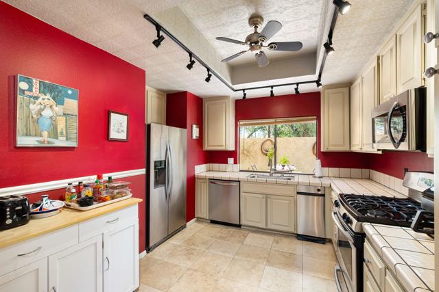 200 N Hermosa Drive, Palm Springs, CA 92262