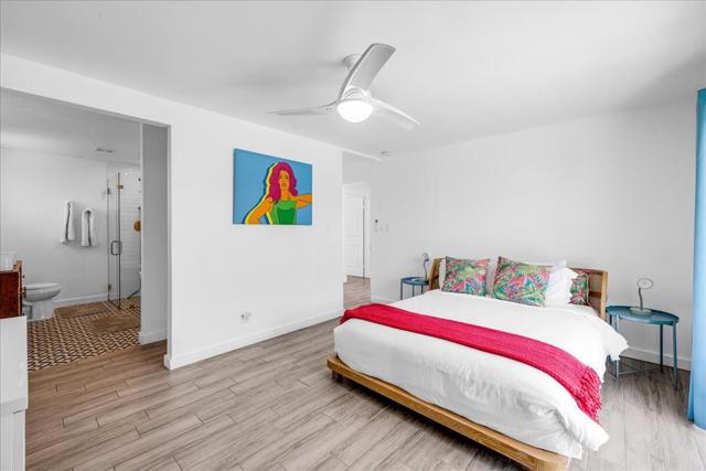 963 S Paseo Caroleta, Palm Springs CA: https://media.crmls.org/mediaz/549ef027-ac3f-427e-85f7-7b825e7447f1.jpg