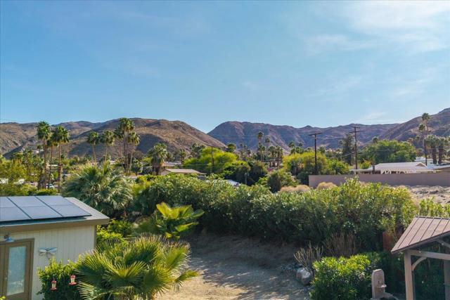 68035 Valley Vista Drive, Cathedral City CA: https://media.crmls.org/mediaz/549effe6-907a-4168-8b14-044adaa721cd.jpg