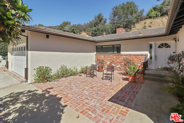 3534 Mandeville Canyon Rd, Los Angeles, CA 90049