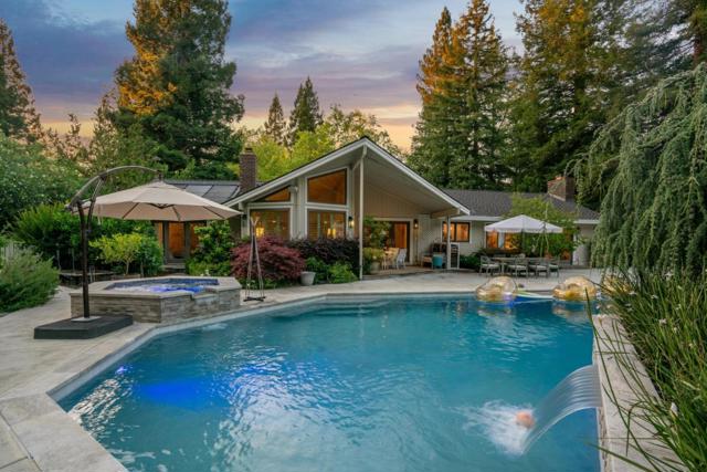 2360 Holly Oak Drive, Danville CA: https://media.crmls.org/mediaz/54a01dbf-bc27-4639-82a3-489162b10f0e.jpg