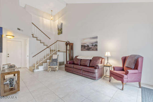 5837 Cochran Street, Simi Valley CA: https://media.crmls.org/mediaz/54a03b78-924c-4282-814e-83b11f22eae0.jpg