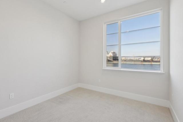 473 Sentinel Drive, Alameda CA: https://media.crmls.org/mediaz/54a03d85-7aa8-4b31-bc2e-40f7b344c2e3.jpg