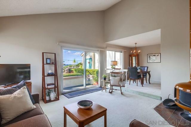 5430 Baltimore Drive Unit 72, La Mesa CA: https://media.crmls.org/mediaz/54a0503c-3da7-4f00-99d4-3319c3cf638d.jpg