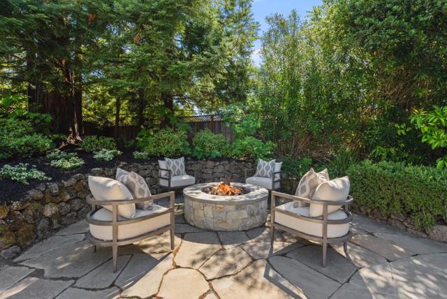 1666 Kensington Avenue, Los Altos CA: https://media.crmls.org/mediaz/54a065cf-b62d-48de-958f-a9d3384e1385.jpg