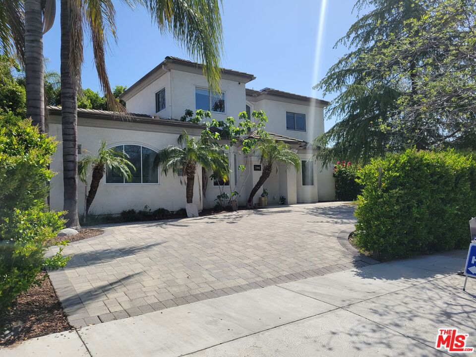 17846 Palora Street, Encino, CA 91316