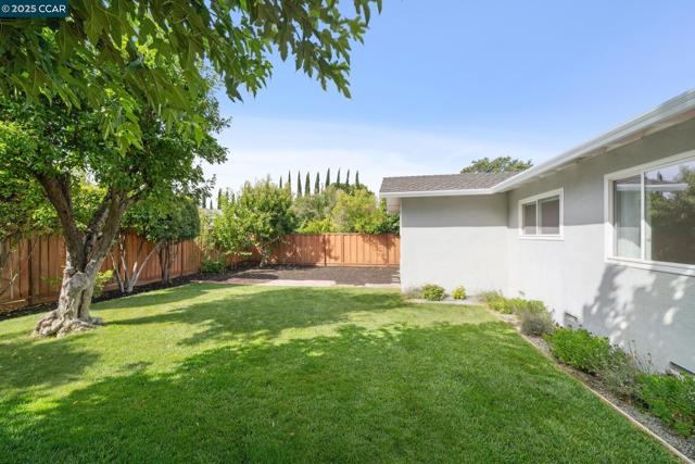 1786 Klier Drive, Concord CA: https://media.crmls.org/mediaz/54a38b50-284a-408a-ada4-9ffcd1a2ed46.jpg
