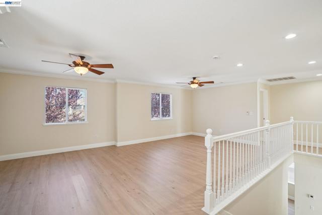 4902 Alterra Way, Sacramento CA: https://media.crmls.org/mediaz/54a3ecfe-b8c9-4fc1-8352-df240b843561.jpg