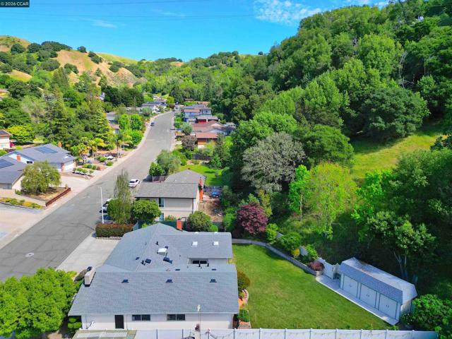 Image 30 of 60 For 2810 Wright Ave