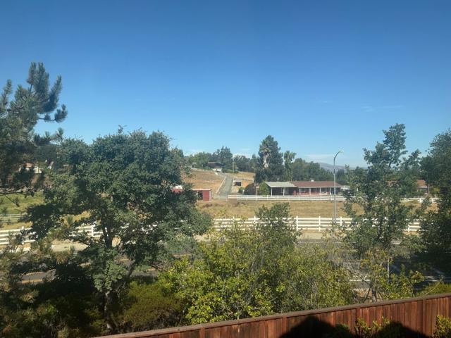 4726 Arlene Place, Pleasanton CA: https://media.crmls.org/mediaz/54a4af9e-4782-4d60-99a0-1c32e3e7f725.jpg