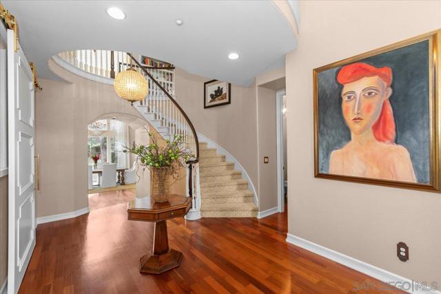 515 Verbena Ct, Encinitas CA: https://media.crmls.org/mediaz/54a503c3-2fef-4b16-b4b4-c94e7bcf0261.jpg