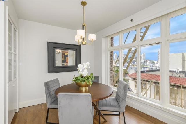 850 POWELL STREET, San Francisco CA: https://media.crmls.org/mediaz/54a59be3-8f6c-404d-953b-246353f99601.jpg