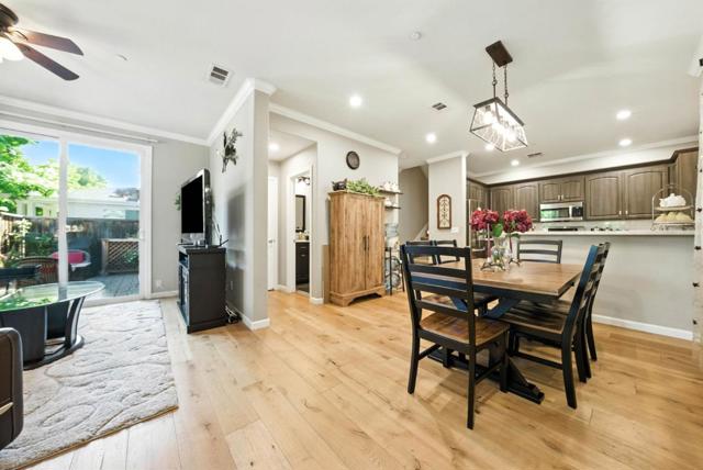 160 Sarafina Way, Gilroy CA: https://media.crmls.org/mediaz/54a5c186-09c5-4822-980b-2cd7384c7382.jpg