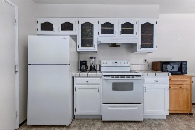 486 Cloudview Drive, Watsonville CA: https://media.crmls.org/mediaz/54a64e3d-bc8a-46c6-bb7c-199c22464ea0.jpg