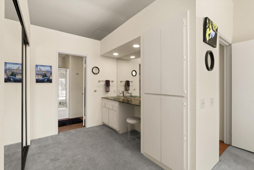 MLS #219138480PS image #9