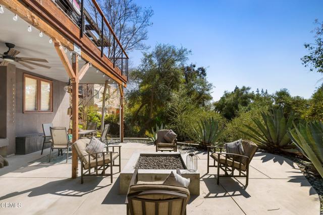 4639 El Camino Corto, La Canada Flintridge CA: https://media.crmls.org/mediaz/54a7ab30-0270-4cf0-89e5-b19517f638db.jpg