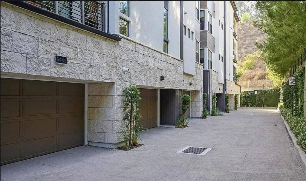 MLS #250036512SD image #19