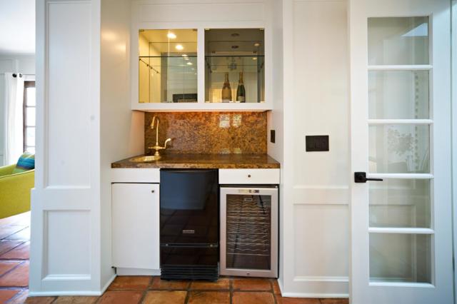 140 Terrace Way, Carmel Valley CA: https://media.crmls.org/mediaz/54a8729c-9a45-429f-9134-f7ef63400f74.jpg