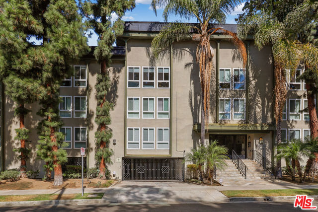 4407 Francis Ave #304, Los Angeles, CA 90005