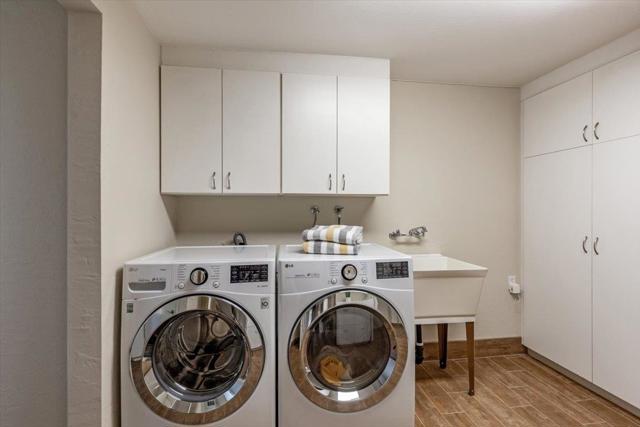 1445 Day Valley Road, Aptos CA: https://media.crmls.org/mediaz/54aa770c-ba45-44e1-8c21-0ec98eb46df4.jpg