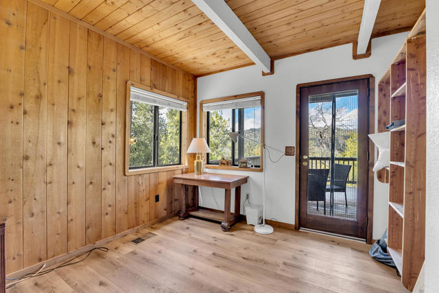 53184 Double View Drive, Idyllwild CA: https://media.crmls.org/mediaz/54ab2298-55e7-404a-af19-67353fa0810d.jpg