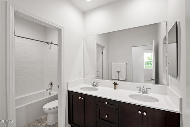 481 Alabama Street, Ventura CA: https://media.crmls.org/mediaz/54ab32ba-4721-4ce7-9b7b-6351a2c9b3b9.jpg