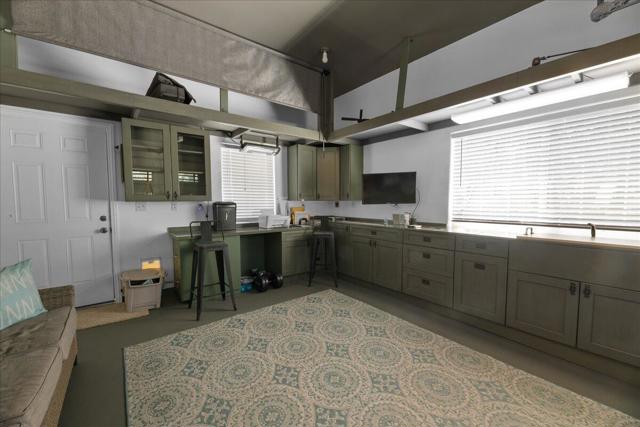2737 Cedar Lane, Big Bear CA: https://media.crmls.org/mediaz/54ac8cfa-0b7b-45a3-af9c-0fb7bf1bc15f.jpg