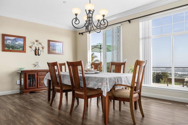 960 Smith Rd, Watsonville CA: https://media.crmls.org/mediaz/54ad3974-3a0e-467b-acd4-739d7699e386.jpg