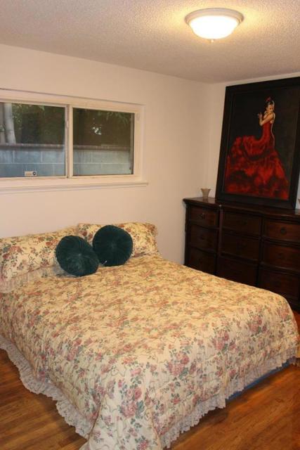 118 Azucar Avenue, San Jose CA: https://media.crmls.org/mediaz/54ae16b6-542b-4ee7-bc55-66bb0ffb5e5c.jpg