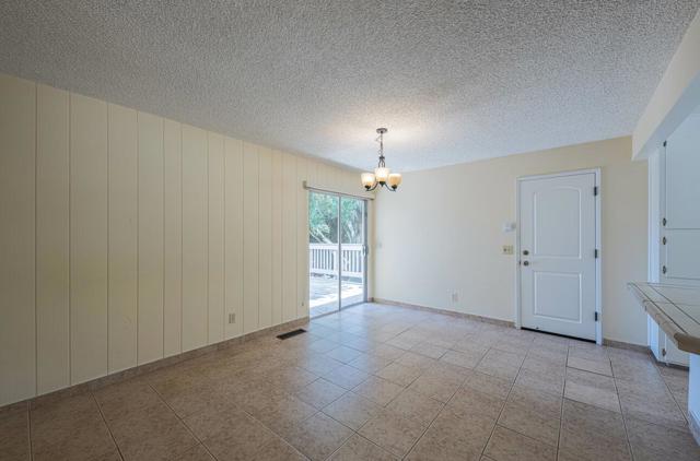 9773 Borromeo Drive, Salinas CA: https://media.crmls.org/mediaz/54ae66f7-6ab7-4730-82a1-f5b8e9dcd86f.jpg