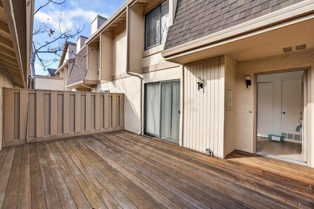 11093 Firethorne Drive, Cupertino CA: https://media.crmls.org/mediaz/54ae6fe4-1a95-4843-bb3e-44d7726363ab.jpg