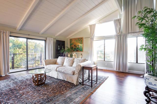701 Day Valley Road, Aptos CA: https://media.crmls.org/mediaz/54af9e78-3f22-4a4a-9a80-ef67bd433eda.jpg