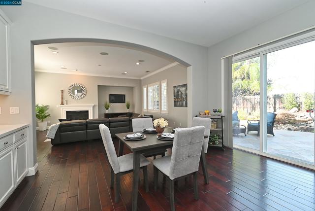 Image 13 of 59 For 5458 Sherwood Way